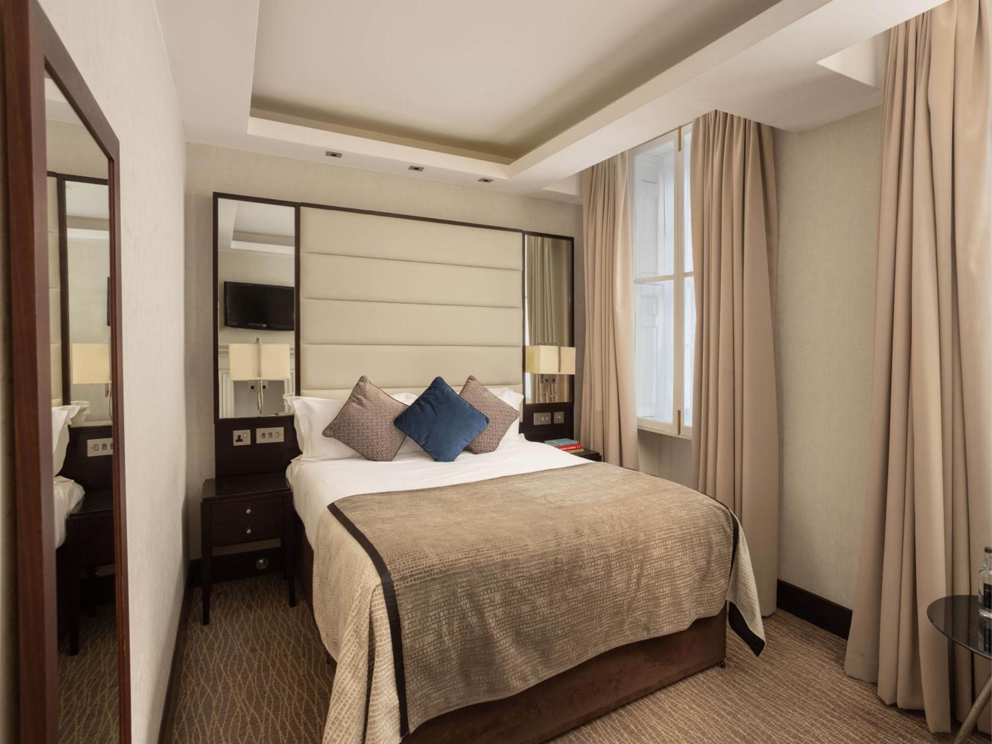 Montcalm Brewery, London City Bagian luar foto A bedroom at the hotel