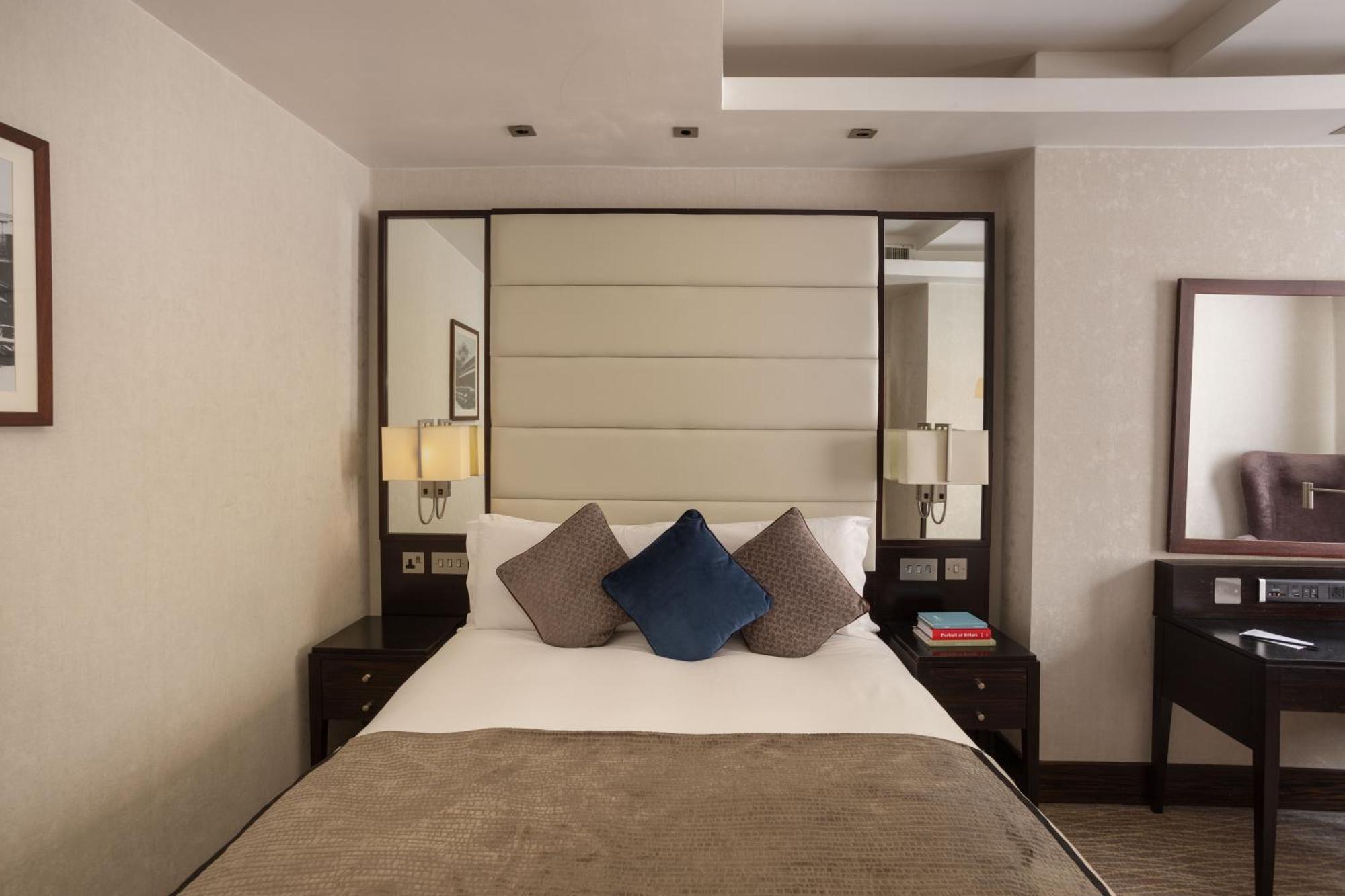Montcalm Brewery, London City Bagian luar foto A bedroom at the hotel