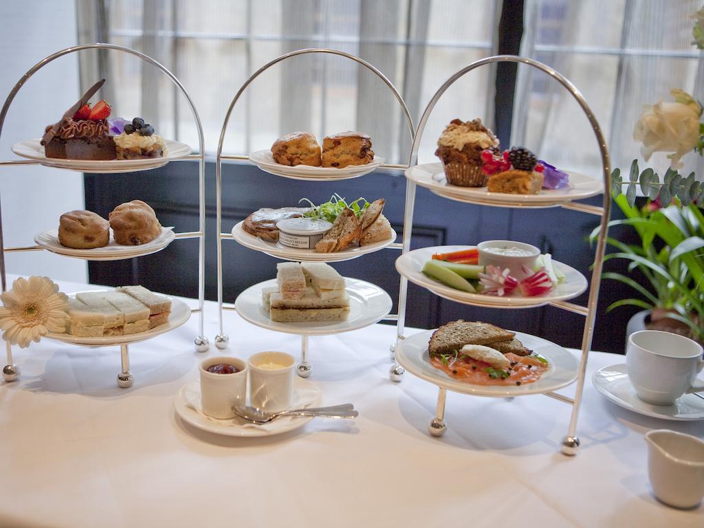 Montcalm Brewery, London City Bagian luar foto Afternoon tea at the InterContinental London Park Lane